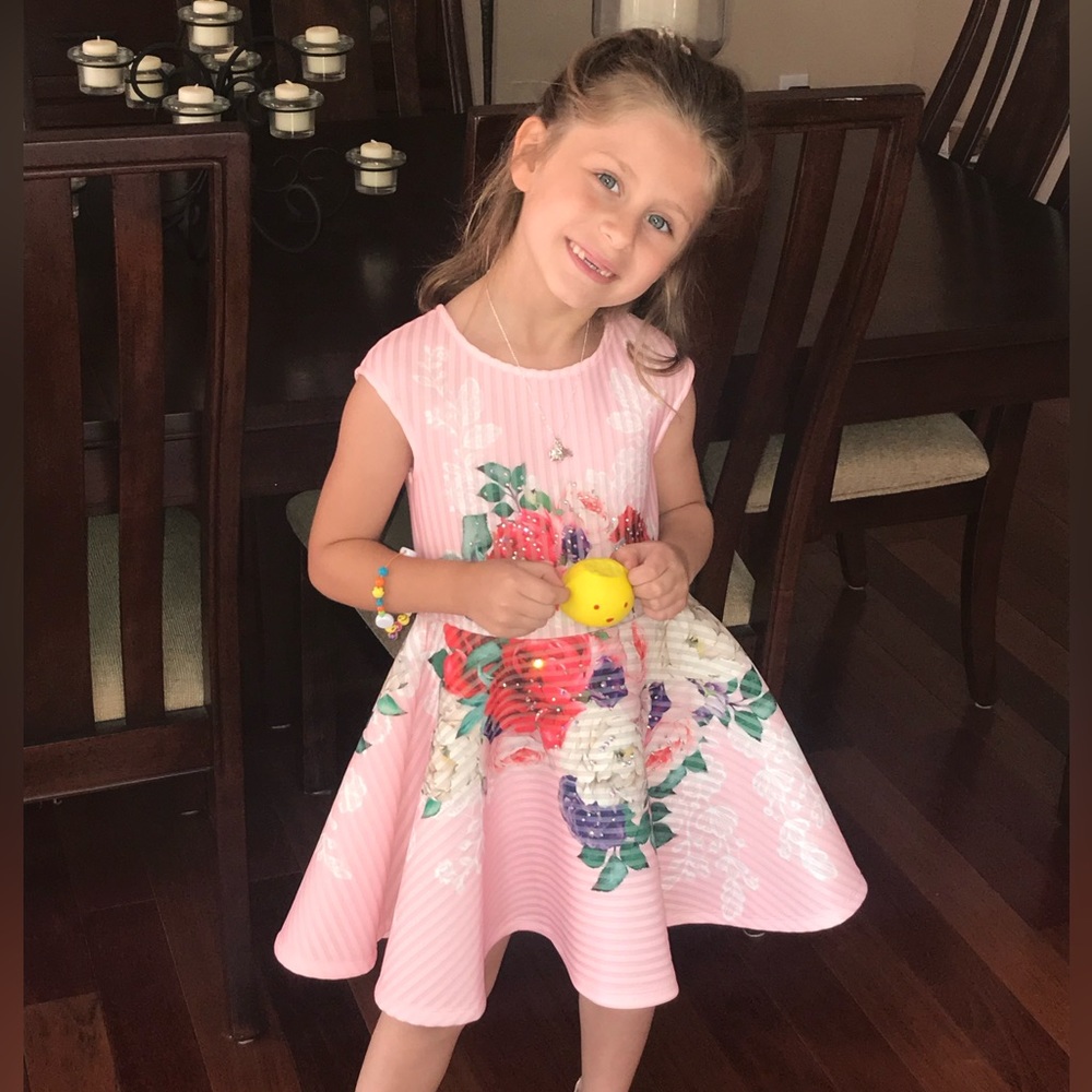 Truly Me by Sara Sara Flowered, Flaired Dress for Girls - Size 6